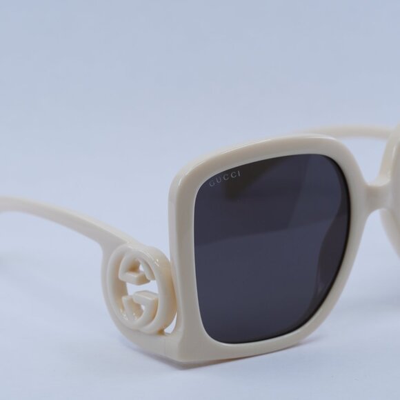 🕶️ New Gucci GG1326S 009 Sunglasses - Ivory Frame, Grey Mirror Lenses - Picture 8 of 11